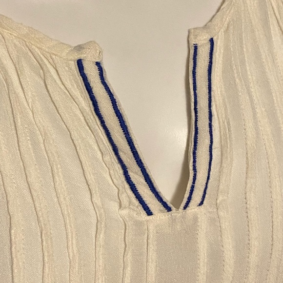 Forever 21 Embroidered Boho Blouse - Picture 5 of 6